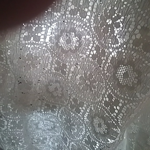 Large white blouse boho floral sheer - Picture 7 of 8